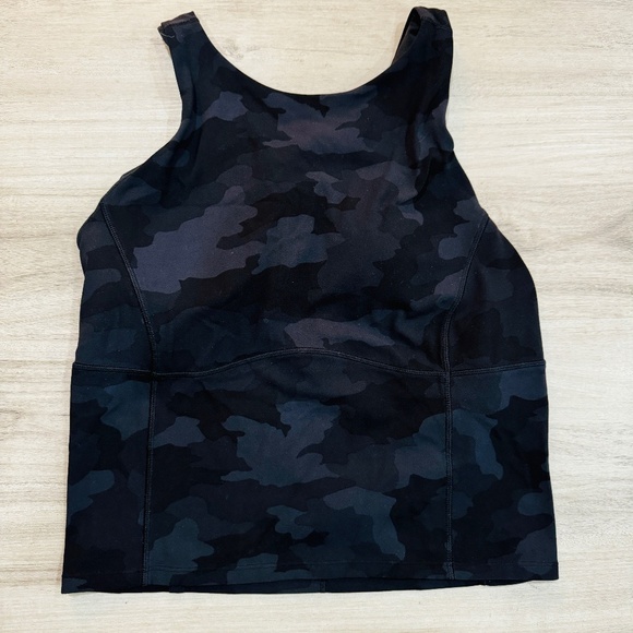Lululemon - Key to Balance Tank, Heritage 365 Camo Deep Coal Multi Print, Size 8 - Picture 3 of 6